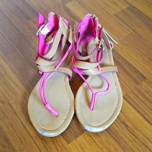 Girls sandals
